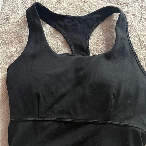Lululemon racer back long tank top. size 6
excellent condition - Picture 2 of 4